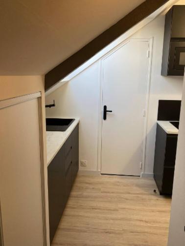 La 5 Etoiles 30g Rue General Margueritte * Rennes