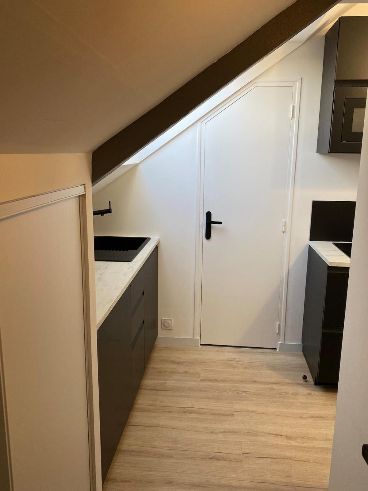 La 5 Etoiles 30g Rue General Margueritte Appartement